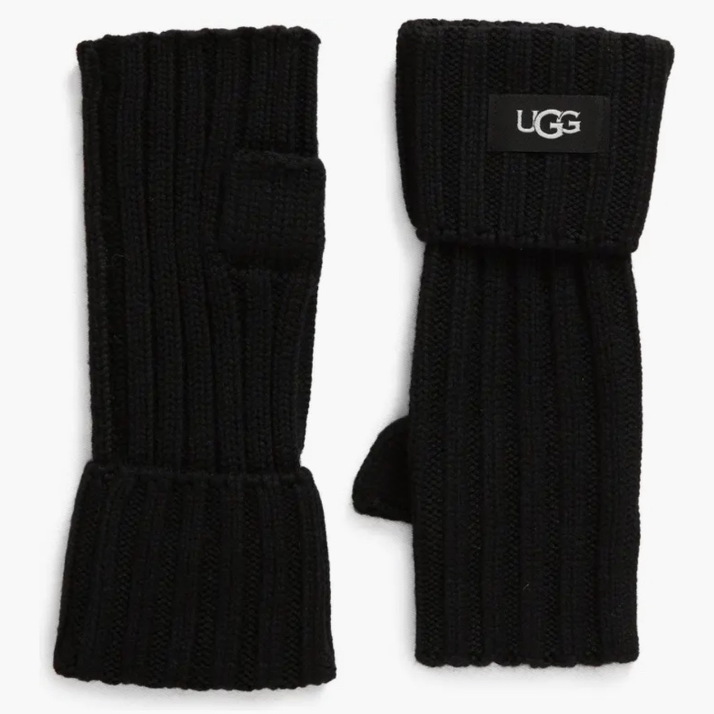 UGG Women's Soft Black Knit Fingerless Boucle Armwarmer Gloves NWT - Picture 2 of 6